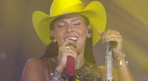 Ana Castela comete gafe durante show no BBB 26: 'Esqueci minha letra'