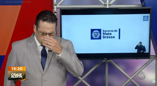 Apresentador da Record passa mal ao vivo, e jornal fica fora do ar