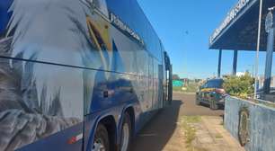 PRF apreende carga de vinhos importados avaliada em R$ 300 mil na BR-290