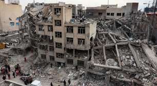 Israel realiza 'vasta onda' de ataques contra o Irã; Guarda Revolucionária ameaça matar Netanyahu