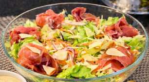 Salada juliana gourmet: o hit das churrascarias na sua mesa