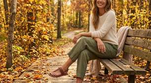 As sandálias rasteirinhas mais elegantes da Santa Lolla substituem os saltos altos nos eventos do Outono 2026