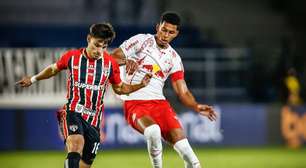 São Paulo vira sobre o Red Bull Bragantino e reassume a liderança do Brasileirão