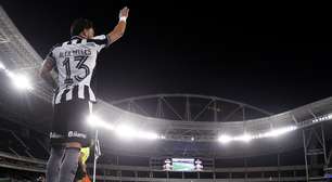 Botafogo anuncia novo lateral e Alex Telles ganha reserva imediato