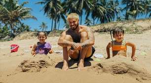 Indireta? Zé Felipe curte praia com os filhos na Bahia e posta legenda enigmática