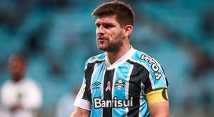 Kannemann obtém cidadania brasileira e abre espaço para novo estrangeiro no Grêmio