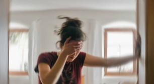 Risco de enxaqueca está associado a interrupções na rotina diária