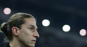 Filipe Luís se defende na justiça por situação inusitada