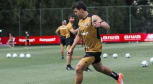 Tapia perde espaço no São Paulo após chegada de Roger Machado