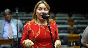 Esquema de R$ 6,3 bilhões no INSS: PF aponta deputada do CE como articuladora política