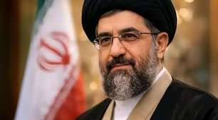 Khamenei ameaça: 'Assassinos de Larijani pagarão por seu sangue'