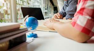 Busca por educação bilíngue cresce no Brasil