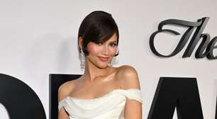 Zendaya repete vestido vintage usado por ela no Oscar 2015