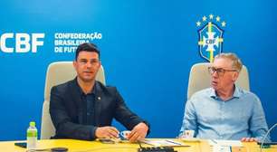 Comissão da Seleção recebe orientações da Comissão de Arbitragem da CBF