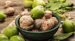 Nogueiranegra: a árvore 'sabotadora' que envenena rivais e muda a floresta ao seu redor