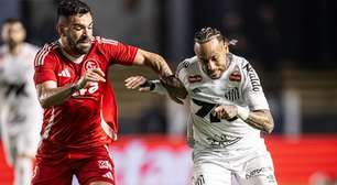 Internacional encara o Santos em busca da primeira vitória no Brasileirão