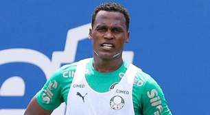 Segundo reforço mais caro da história, Arias ainda busca afirmação no Palmeiras