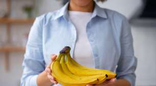Pode guardar banana na geladeira? Veja como fazer do jeito certo