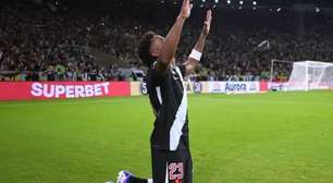 Com Renato no comando, Vasco se especializa em viradas no Brasileirão