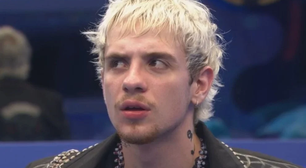 'BBB 26': Juliano fica em alerta ao perceber aproximação de rivais: 'Pessoa falsa'