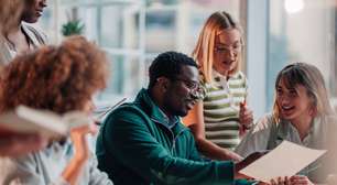 A Geração Z está redefinindo a hierarquia no trabalho e não reconhece seus chefes: ou eles são líderes, ou não são nada