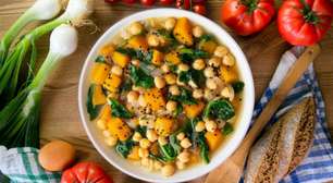 Dia Mundial Sem Carne: receita de picadinho de legumes com grão-de-bico