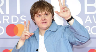 Síndrome de Tourette: como é a doença de Lewis Capaldi, atração do Lolla