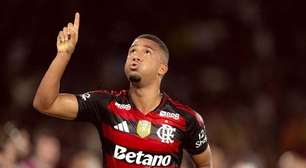 Ginasta se rende à boa fase de Samuel Lino no Flamengo: "Melhor ponta do Brasil"