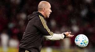 Leonardo Jardim tem elogios e críticas ao Flamengo no triunfo sobre o Remo