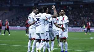 PSG goleia o Nice e reassume a liderança francesa