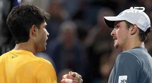 João Fonseca cai diante de Alcaraz e admite: 'vou dormir pensando no que faria diferente'