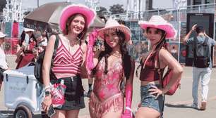 Chapéus rosa dominam 2º dia de Lollapalooza; veja fotos