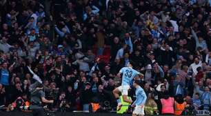 City aproveita falha de goleiro, vence Arsenal e conquista Copa da Liga Inglesa