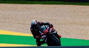MotoGP: Marco Bezzecchi brilha, domina e vence o GP do Brasil