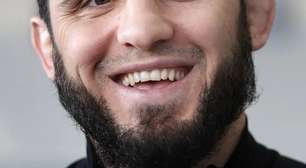 E a lesão? Ainda sem adversário, Islam Makhachev surge em vídeos de treino nas redes sociais