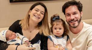 Viih Tube chora após ocorrido com a filha de dois anos: 'Sai pela casa gritando'