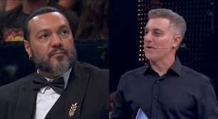 Luciano Huck pega Belo de surpresa ao falar de Viviane Araújo no Domingão: 'Sabia que ia fazer isso'