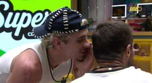 'BBB 26': Juliano provoca e sussurra no ouvido de Jonas: 'Medo'