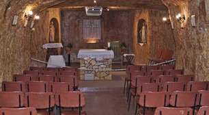 Como esta cidade australiana sobrevive ao calor extremo vivendo debaixo da terra