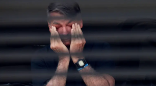 Soluços, solda na tornozeleira, visitas na prisão: como foram os quase 200 dias de Bolsonaro desde a condenação por golpe de Estado