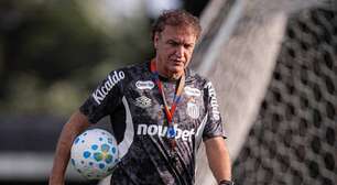 Cuca define objetivo no Santos durante pausa da Data-Fifa: "Conhecer o grupo"