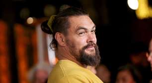 Jason Momoa evacua casa no Havaí com família após tempestade com maior enchente em 20 anos