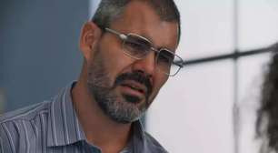 Juliano Cazarré retorna como Adauto em Avenida Brasil 2