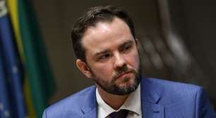 Governo propõe subsídio de R$ 1,20 por litro ao diesel importado e pede que Estados banquem metade