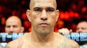 Kevin Vallejos usa bom humor e 'desafia' Alex Poatan: 'Eu farei isso'