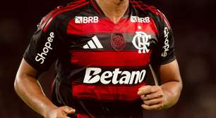 Flamengo apresenta proposta de renovação para ídolo do elenco