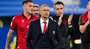 Sylvinho tenta manter sequência histórica de treinadores brasileiros na Copa