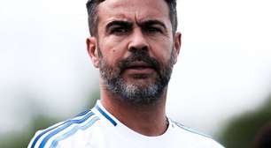 Artur Jorge comanda primeiro treino no Cruzeiro