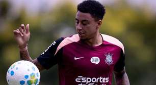 Lingard avança na regularização e se aproxima de estreia pelo Corinthians