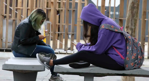 Quase 30% dos estudantes brasileiros relatam ter sofrido bullying duas ou mais vezes na escola